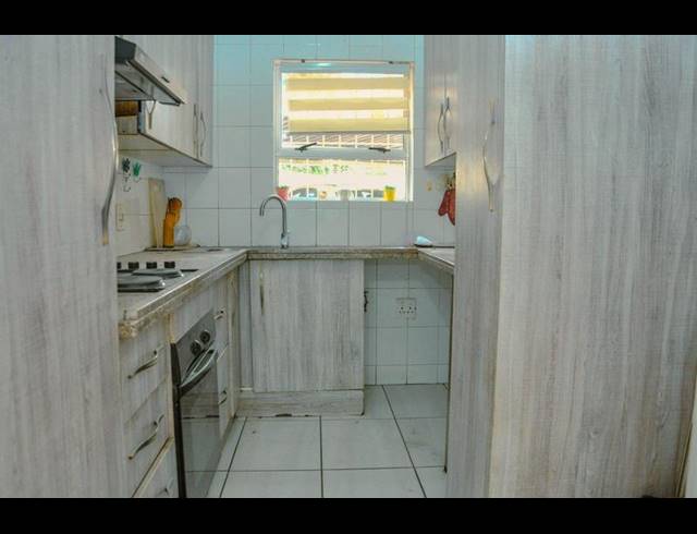 2 BEDROOM HOUSE FOR SALE IN NORTHERN ACRES